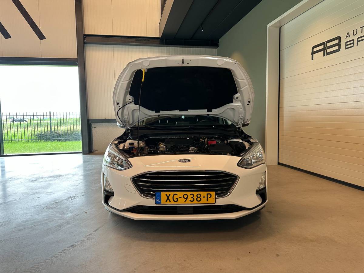Ford Focus Ford Focus 1.0 EcoBoost AUTOMAAT 5-DEURS TITANIUM BUSINESS-uitv|APPLE CARPLAY+ANDROID AUTO|CRUISE CONTROL|NAVIGATIE|LM-VELGEN|PTS