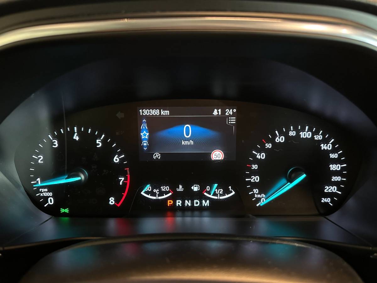 Ford Focus Ford Focus 1.0 EcoBoost AUTOMAAT 5-DEURS TITANIUM BUSINESS-uitv|APPLE CARPLAY+ANDROID AUTO|CRUISE CONTROL|NAVIGATIE|LM-VELGEN|PTS