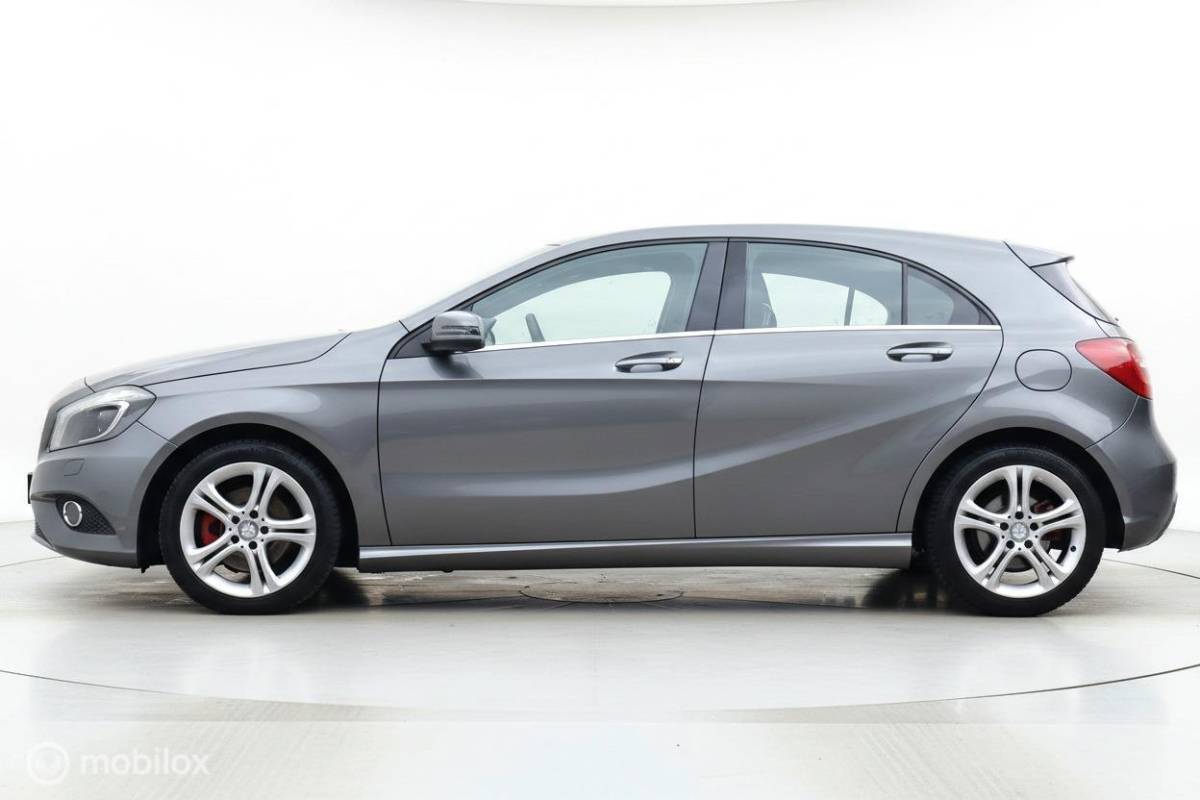 Mercedes-Benz A-Klasse Mercedes A180 aut Ambition | stoelverw | camera | trekhaak