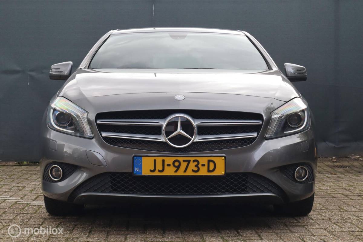 Mercedes-Benz A-Klasse Mercedes A180 aut Ambition | stoelverw | camera | trekhaak
