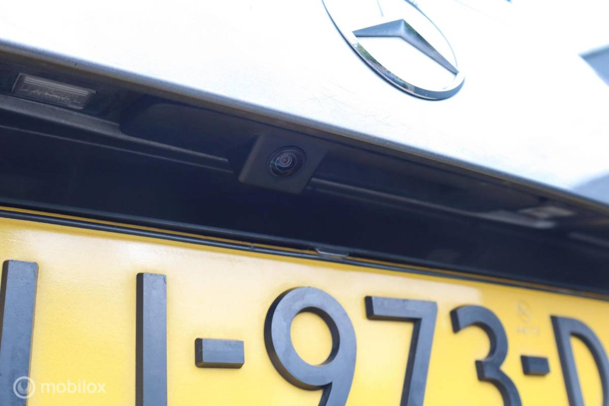 Mercedes-Benz A-Klasse Mercedes A180 aut Ambition | stoelverw | camera | trekhaak