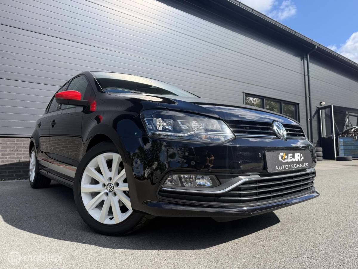 Volkswagen Polo Volkswagen Polo 1.2 TSI BEATS AUDIO! VOL CLIMA*CARPLAY*PDC*NAV*CRUISE