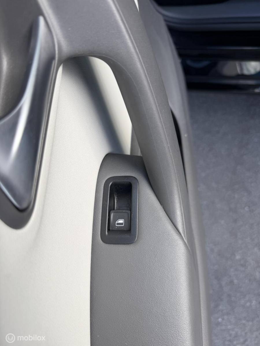 Volkswagen Polo Volkswagen Polo 1.2 TSI BEATS AUDIO! VOL CLIMA*CARPLAY*PDC*NAV*CRUISE