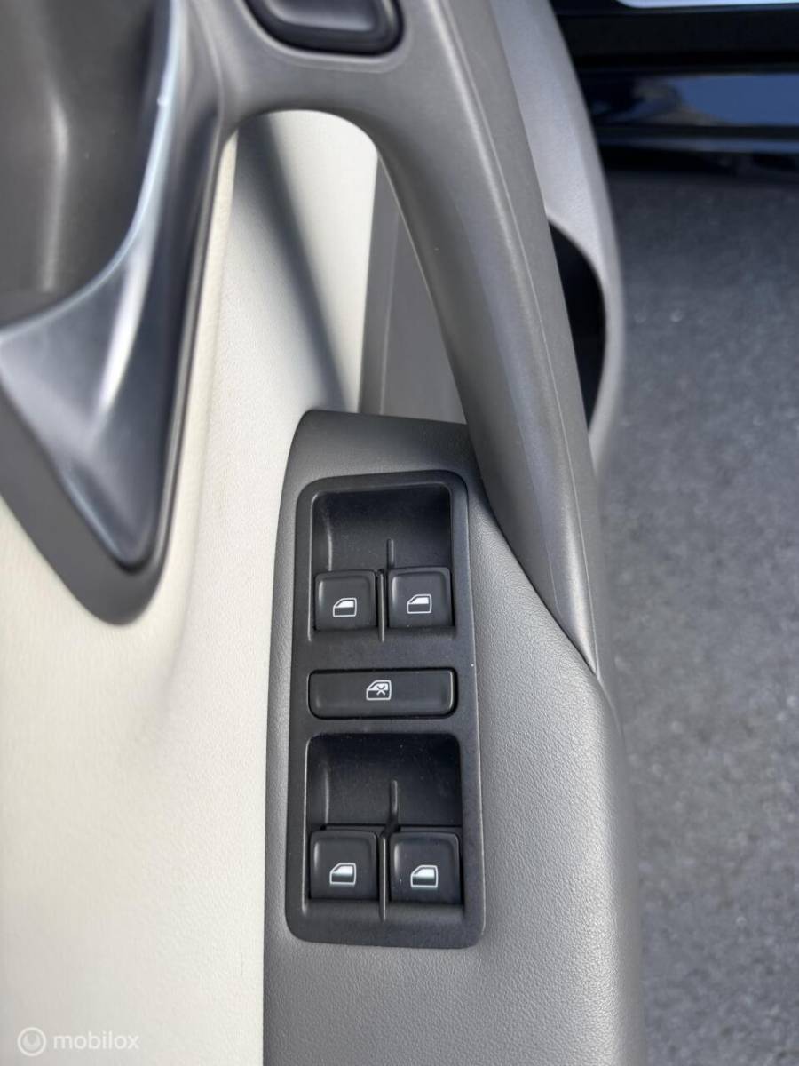 Volkswagen Polo Volkswagen Polo 1.2 TSI BEATS AUDIO! VOL CLIMA*CARPLAY*PDC*NAV*CRUISE