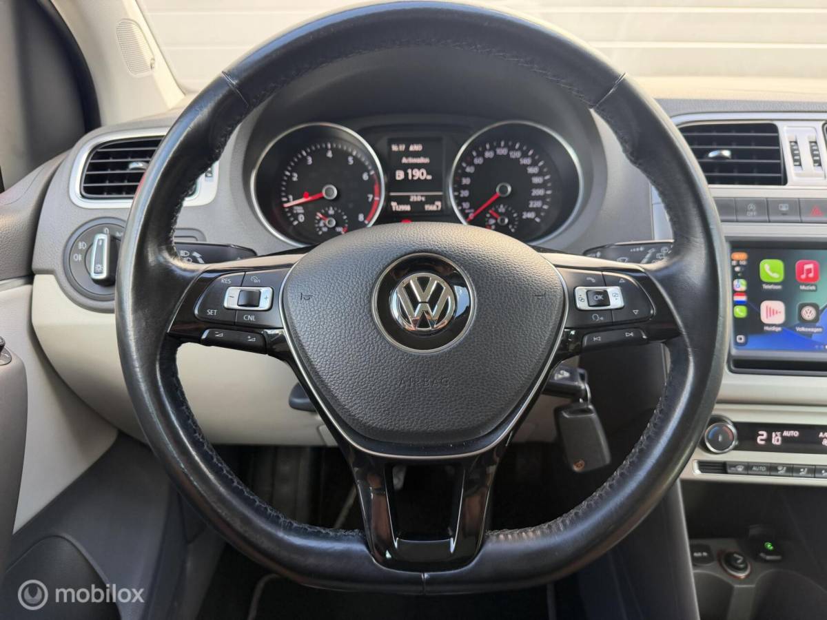 Volkswagen Polo Volkswagen Polo 1.2 TSI BEATS AUDIO! VOL CLIMA*CARPLAY*PDC*NAV*CRUISE