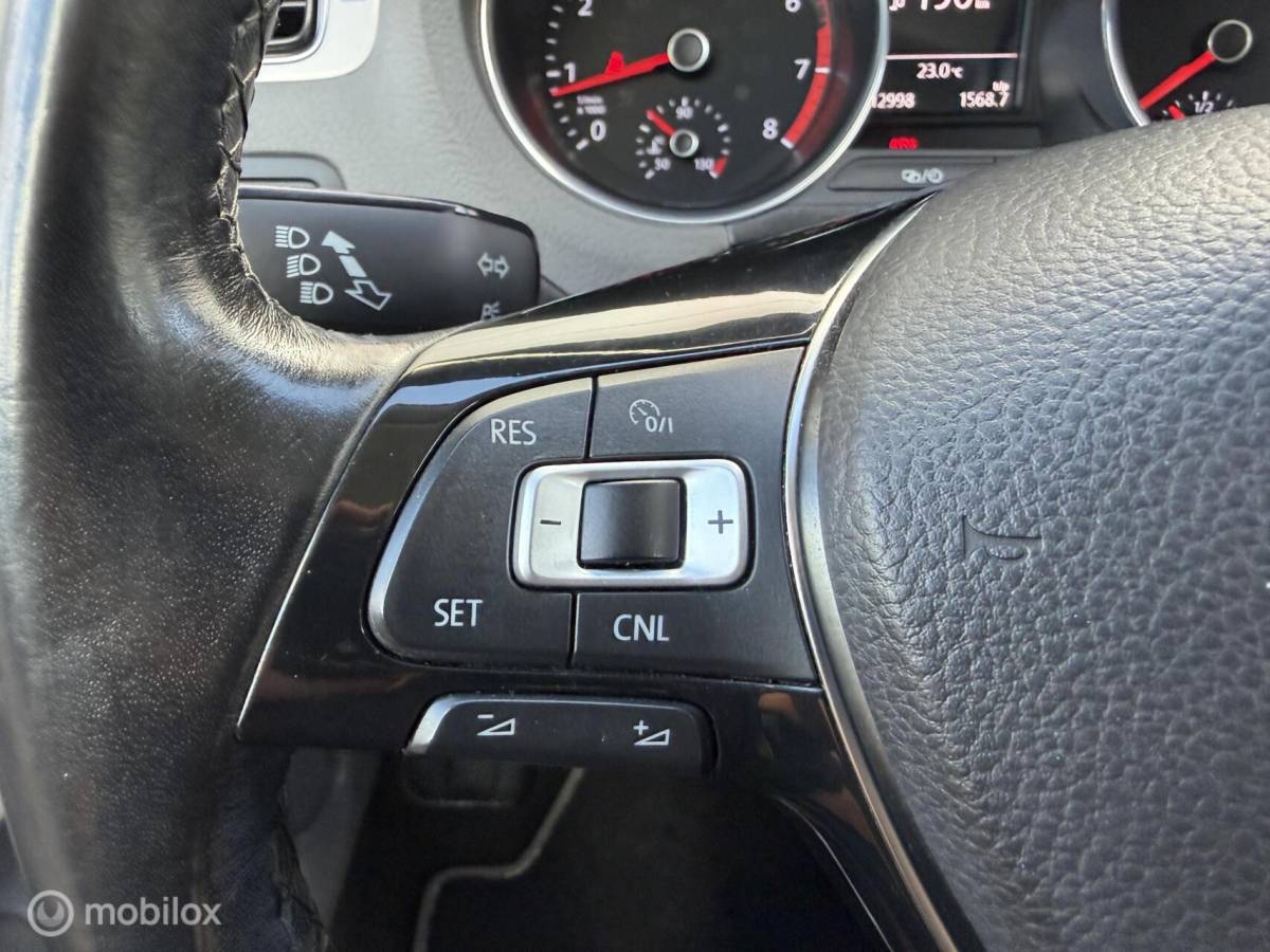 Volkswagen Polo Volkswagen Polo 1.2 TSI BEATS AUDIO! VOL CLIMA*CARPLAY*PDC*NAV*CRUISE