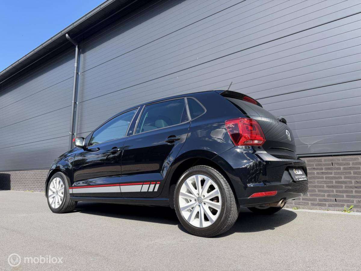 Volkswagen Polo Volkswagen Polo 1.2 TSI BEATS AUDIO! VOL CLIMA*CARPLAY*PDC*NAV*CRUISE