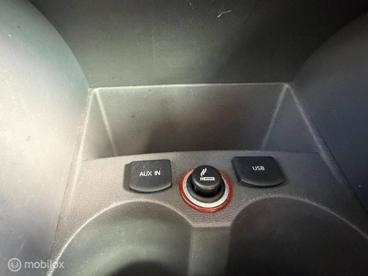 Volkswagen Polo Volkswagen Polo 1.2 TSI BEATS AUDIO! VOL CLIMA*CARPLAY*PDC*NAV*CRUISE
