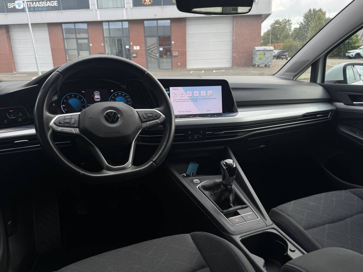 Volkswagen Golf Volkswagen Golf 1.5 TSI Life ✅ Virtual Cockpit ✅ PDC V+A ✅ Carplay ✅
