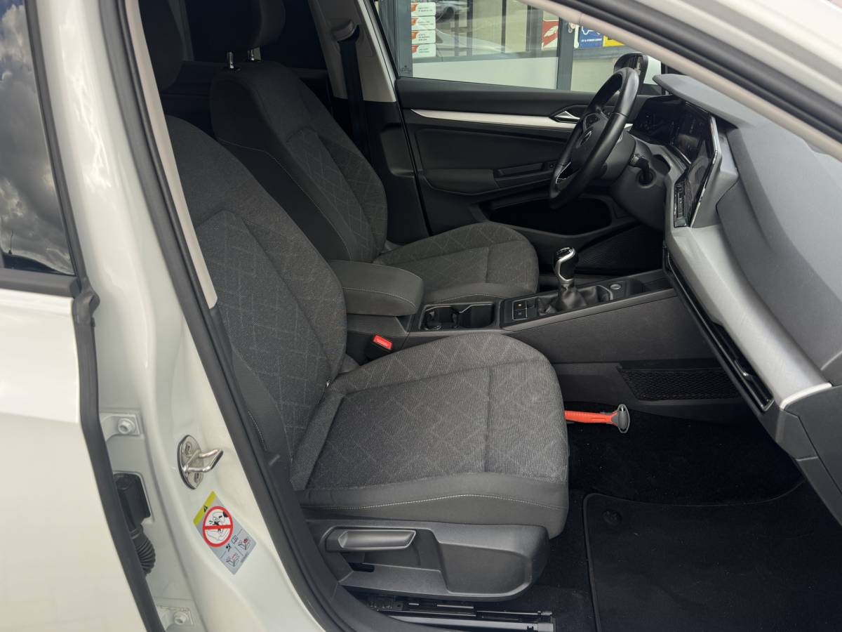 Volkswagen Golf Volkswagen Golf 1.5 TSI Life ✅ Virtual Cockpit ✅ PDC V+A ✅ Carplay ✅