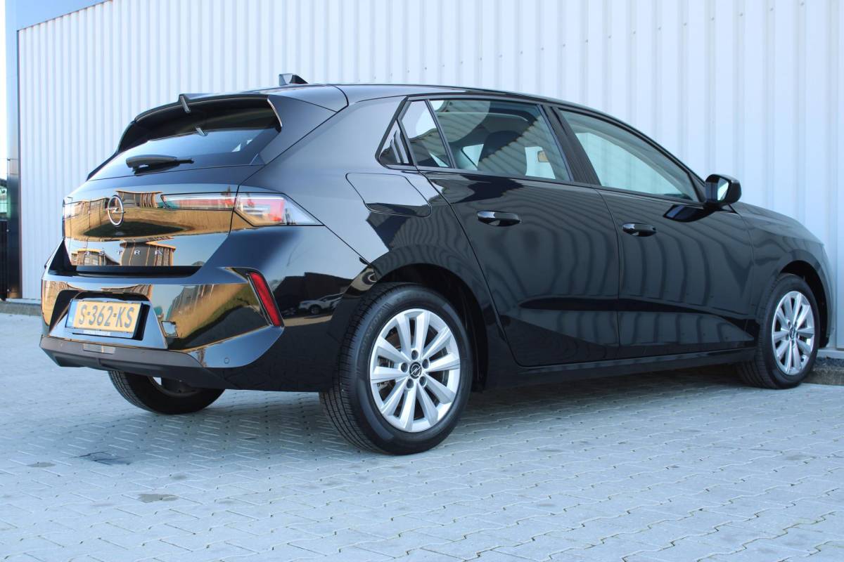 Opel Astra Opel Astra 1.2 Level 2 | Incl. 12 maanden garantie | Cruise control | Climate control | Apple carplay/Android auto | DAB radio | Lane assist | Parkeersensoren |