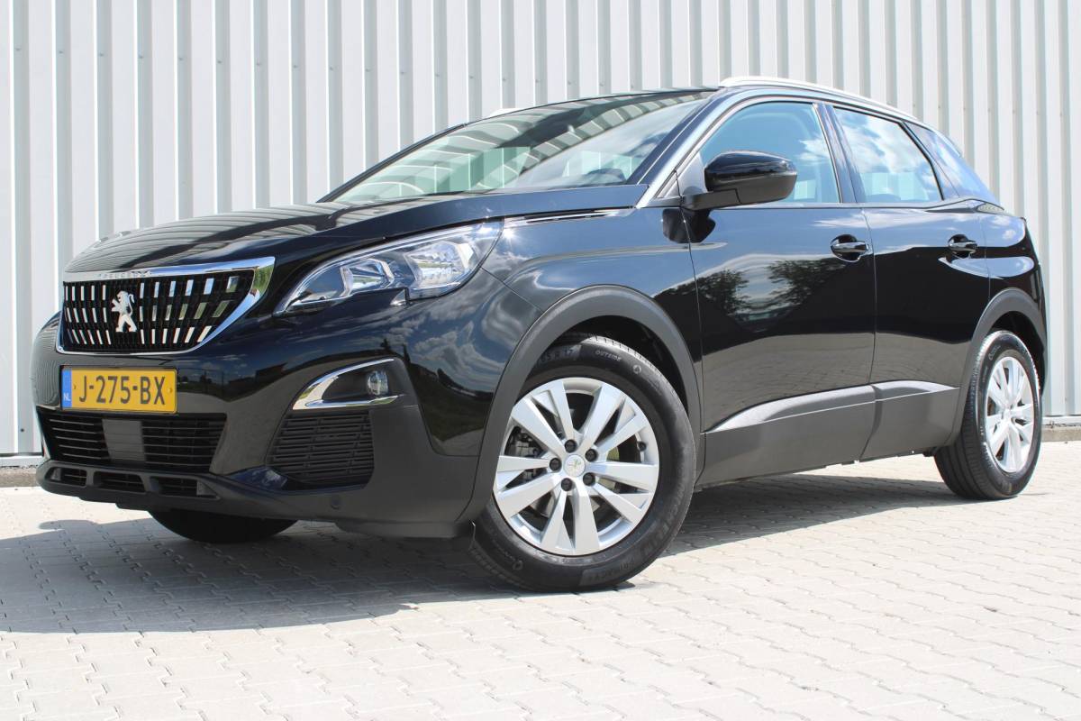 Peugeot 3008 Peugeot 3008 1.2 PureTech Active Avantage | Incl. 12 maanden garantie | Nieuwe distributieriem + beurt | Apple carplay/Android auto | Trekhaak afneembaar | Cruise control | Parkeercamera | Navigatie | Climate control | DAB radio | 100% onderhouden |