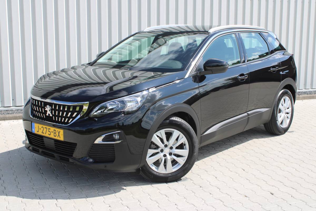 Peugeot 3008 Peugeot 3008 1.2 PureTech Active Avantage | Incl. 12 maanden garantie | Nieuwe distributieriem + beurt | Apple carplay/Android auto | Trekhaak afneembaar | Cruise control | Parkeercamera | Navigatie | Climate control | DAB radio | 100% onderhouden |