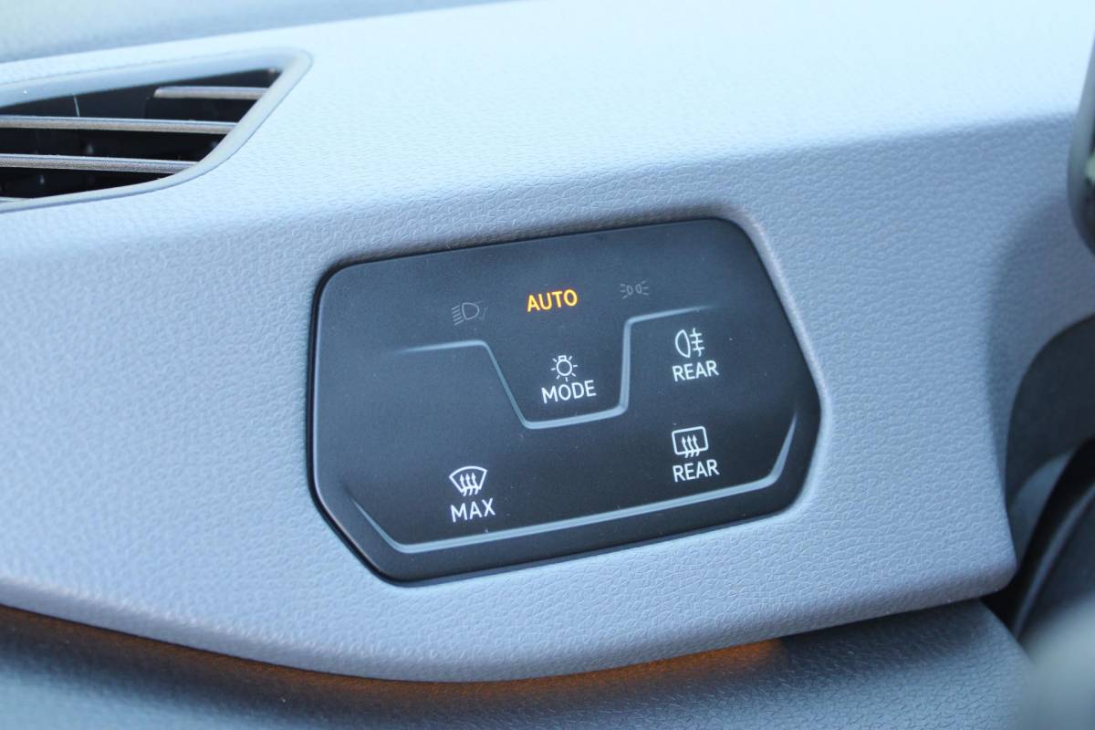 Volkswagen ID.3 Volkswagen ID.3 Pro 58 kWh | Incl. 12 maanden garantie | SOH 91% | Apple carplay/Android auto | Stoel/stuurverwarming | Standkachel | Navigatie | DAB radio | Adaptieve cruise control |