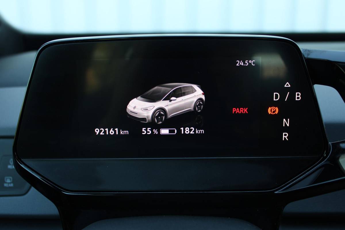 Volkswagen ID.3 Volkswagen ID.3 Pro 58 kWh | Incl. 12 maanden garantie | SOH 91% | Apple carplay/Android auto | Stoel/stuurverwarming | Standkachel | Navigatie | DAB radio | Adaptieve cruise control |