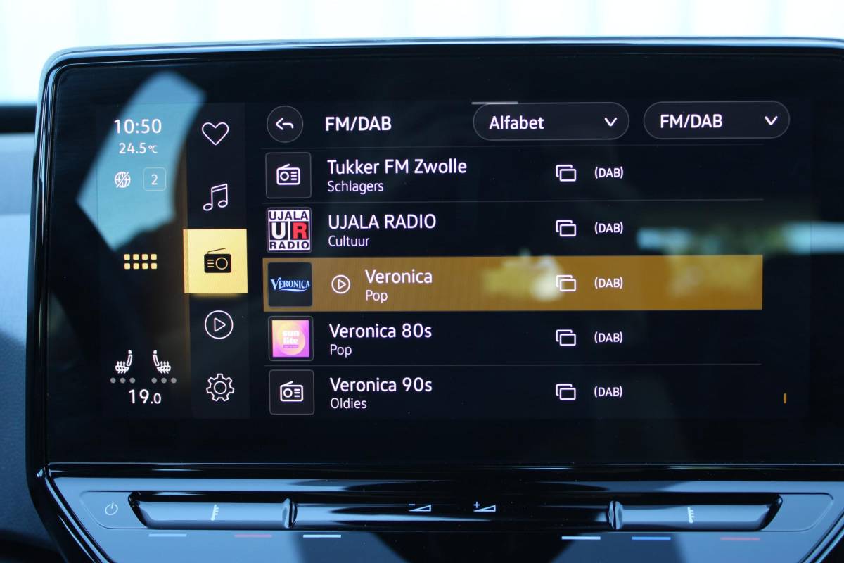 Volkswagen ID.3 Volkswagen ID.3 Pro 58 kWh | Incl. 12 maanden garantie | SOH 91% | Apple carplay/Android auto | Stoel/stuurverwarming | Standkachel | Navigatie | DAB radio | Adaptieve cruise control |