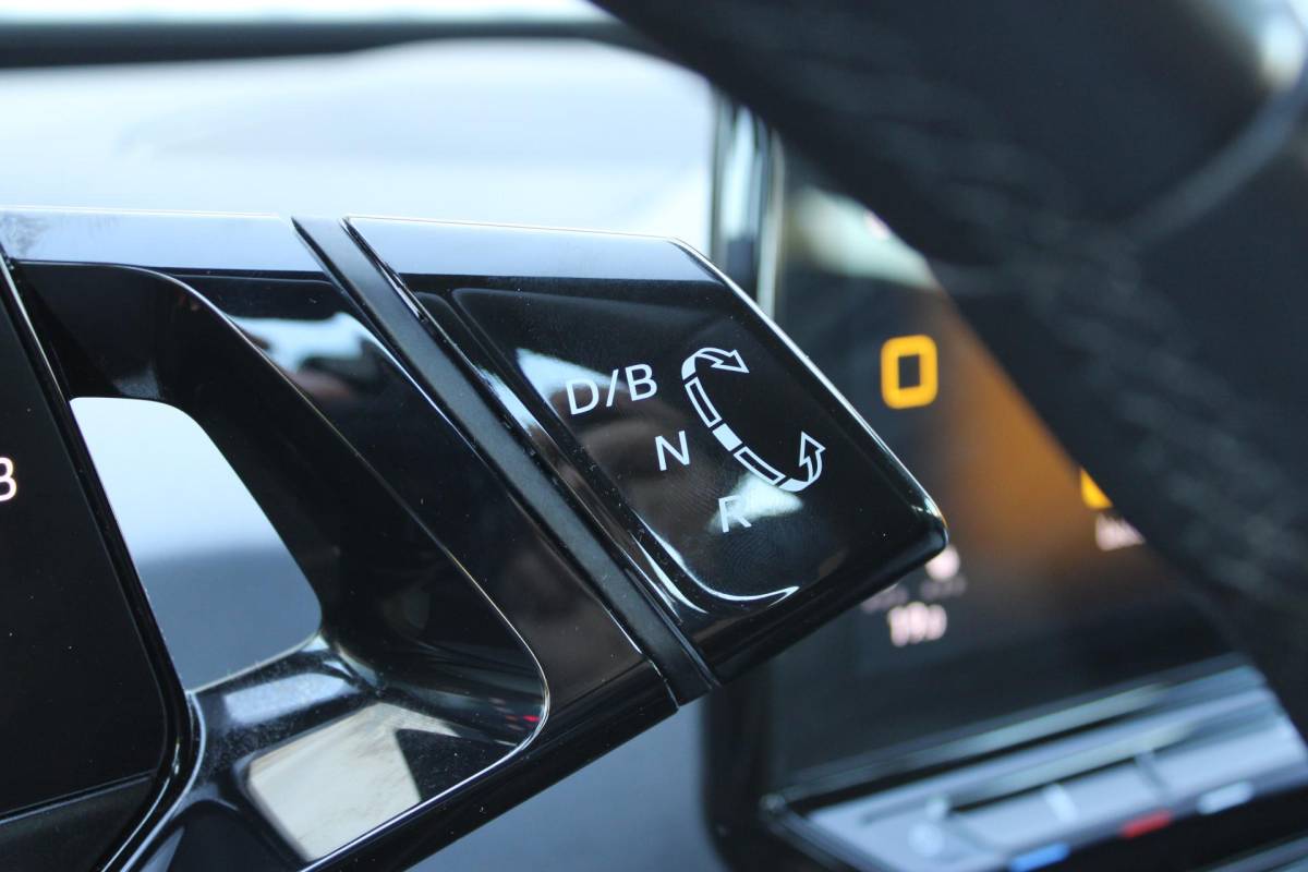 Volkswagen ID.3 Volkswagen ID.3 Pro 58 kWh | Incl. 12 maanden garantie | SOH 91% | Apple carplay/Android auto | Stoel/stuurverwarming | Standkachel | Navigatie | DAB radio | Adaptieve cruise control |