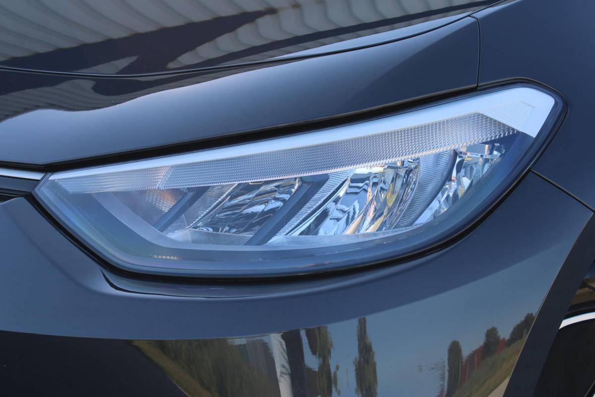 Volkswagen ID.3 Volkswagen ID.3 Pro 58 kWh | Incl. 12 maanden garantie | SOH 91% | Apple carplay/Android auto | Stoel/stuurverwarming | Standkachel | Navigatie | DAB radio | Adaptieve cruise control |
