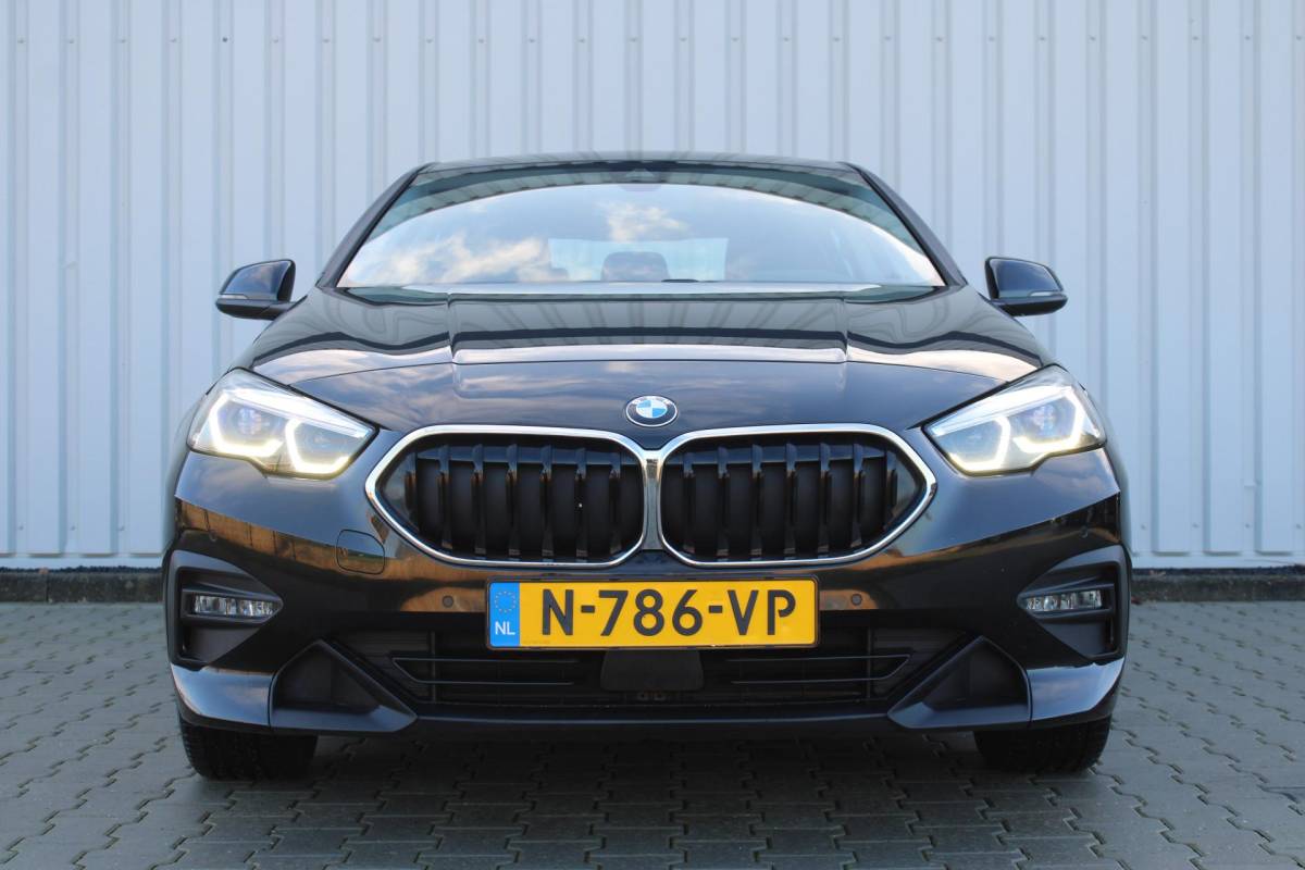BMW 2 Serie BMW 2-serie Gran Coupé 218i Business Edition | Incl. 12 maanden garantie | Cruise control | Climate control | Parkeersensoren | Apple carplay/Android auto | Navigatie | DAB radio | Vol leder sportstoelen |