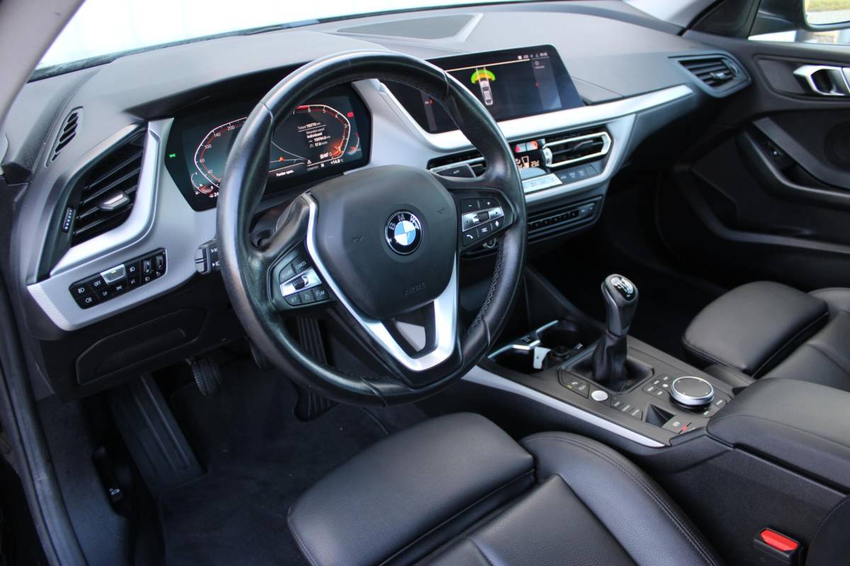 BMW 2 Serie BMW 2-serie Gran Coupé 218i Business Edition | Incl. 12 maanden garantie | Cruise control | Climate control | Parkeersensoren | Apple carplay/Android auto | Navigatie | DAB radio | Vol leder sportstoelen |