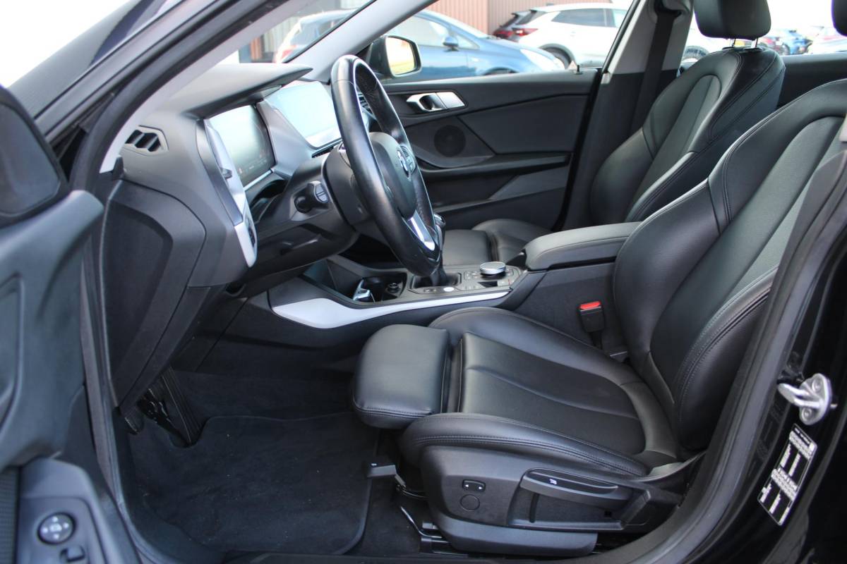 BMW 2 Serie BMW 2-serie Gran Coupé 218i Business Edition | Incl. 12 maanden garantie | Cruise control | Climate control | Parkeersensoren | Apple carplay/Android auto | Navigatie | DAB radio | Vol leder sportstoelen |