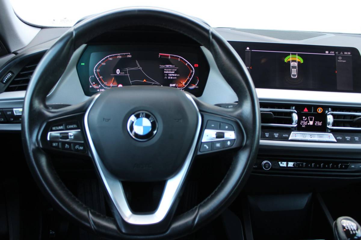 BMW 2 Serie BMW 2-serie Gran Coupé 218i Business Edition | Incl. 12 maanden garantie | Cruise control | Climate control | Parkeersensoren | Apple carplay/Android auto | Navigatie | DAB radio | Vol leder sportstoelen |