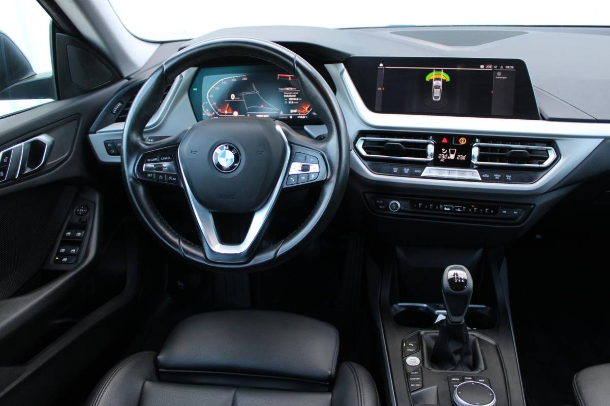 BMW 2 Serie BMW 2-serie Gran Coupé 218i Business Edition | Incl. 12 maanden garantie | Cruise control | Climate control | Parkeersensoren | Apple carplay/Android auto | Navigatie | DAB radio | Vol leder sportstoelen |
