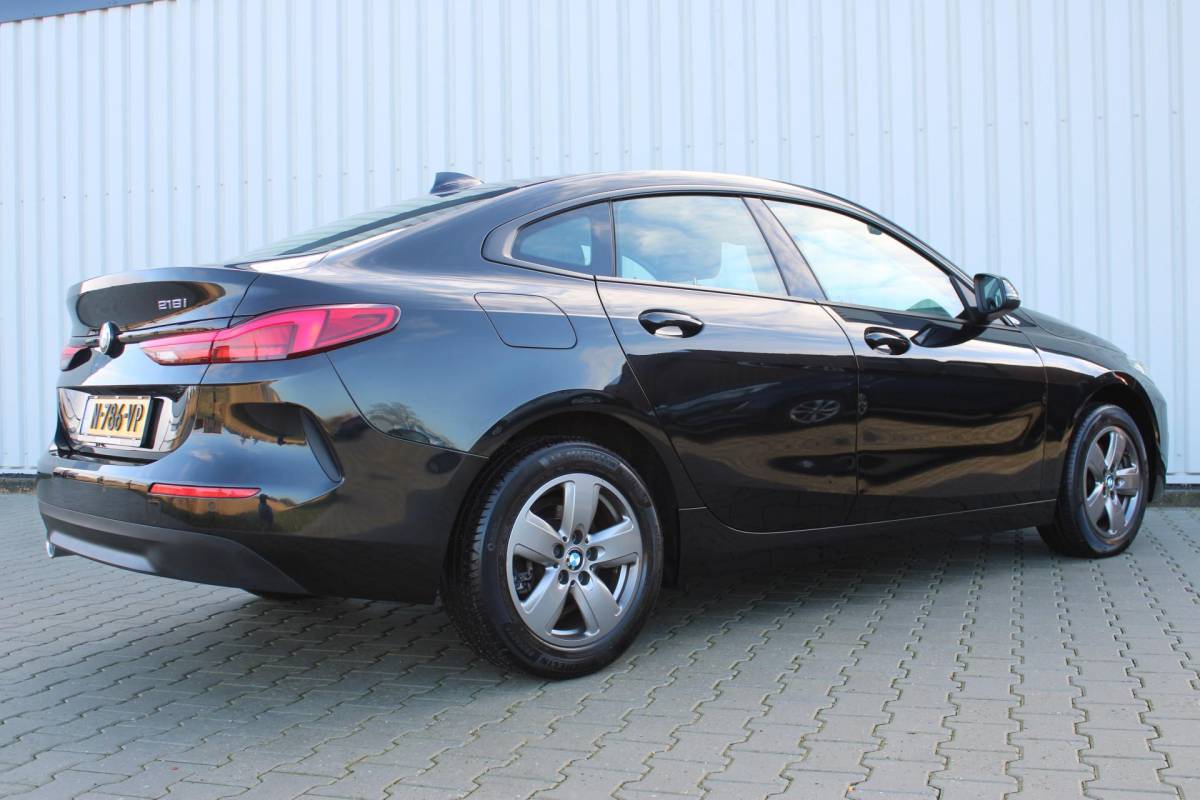 BMW 2 Serie BMW 2-serie Gran Coupé 218i Business Edition | Incl. 12 maanden garantie | Cruise control | Climate control | Parkeersensoren | Apple carplay/Android auto | Navigatie | DAB radio | Vol leder sportstoelen |