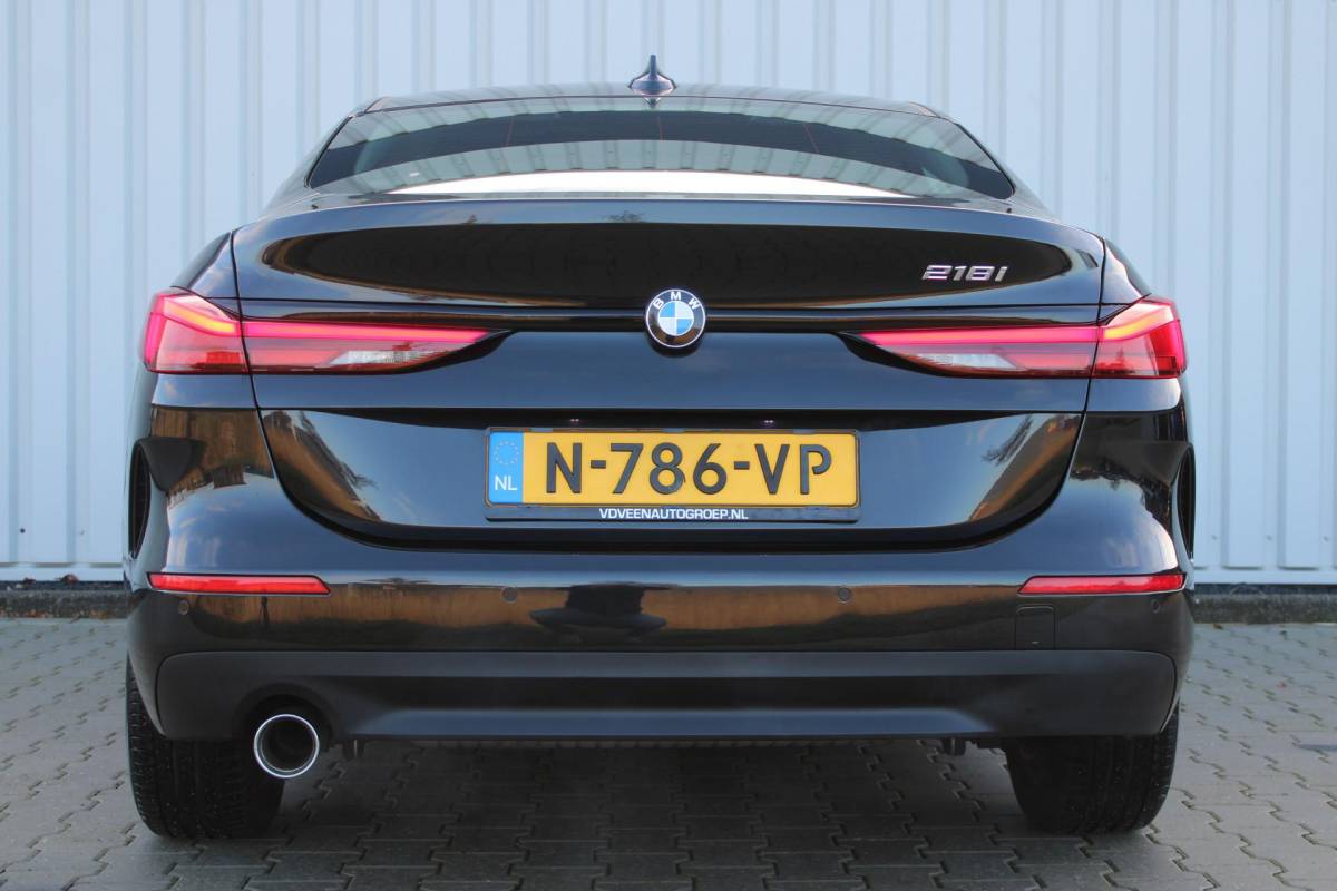 BMW 2 Serie BMW 2-serie Gran Coupé 218i Business Edition | Incl. 12 maanden garantie | Cruise control | Climate control | Parkeersensoren | Apple carplay/Android auto | Navigatie | DAB radio | Vol leder sportstoelen |