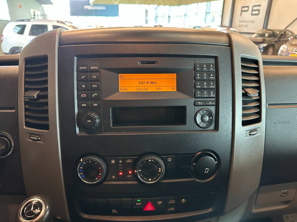 Mercedes-Benz Sprinter Mercedes-Benz Sprinter 316 2.2 CDI 366 AUTOMAAT L2-H2 ROLSTOEL-MINDER VALIDEBUS|SIDE-TO-SIDE|LAAG TARIEF WEGENBELASTING/nwe APK+OH