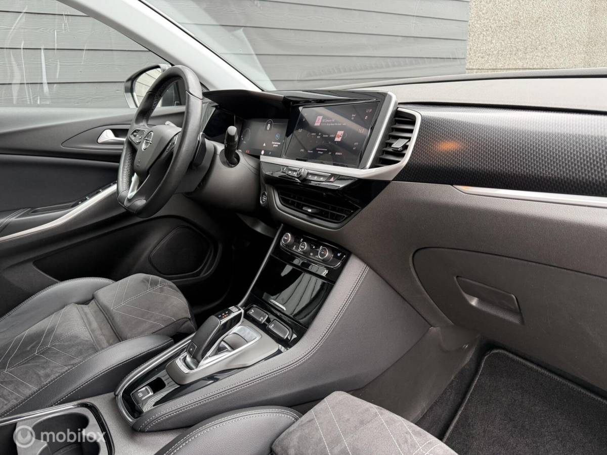 Opel Grandland Opel Grandland 1.2 Turbo GS Line Automaat Carplay/Winterpakket