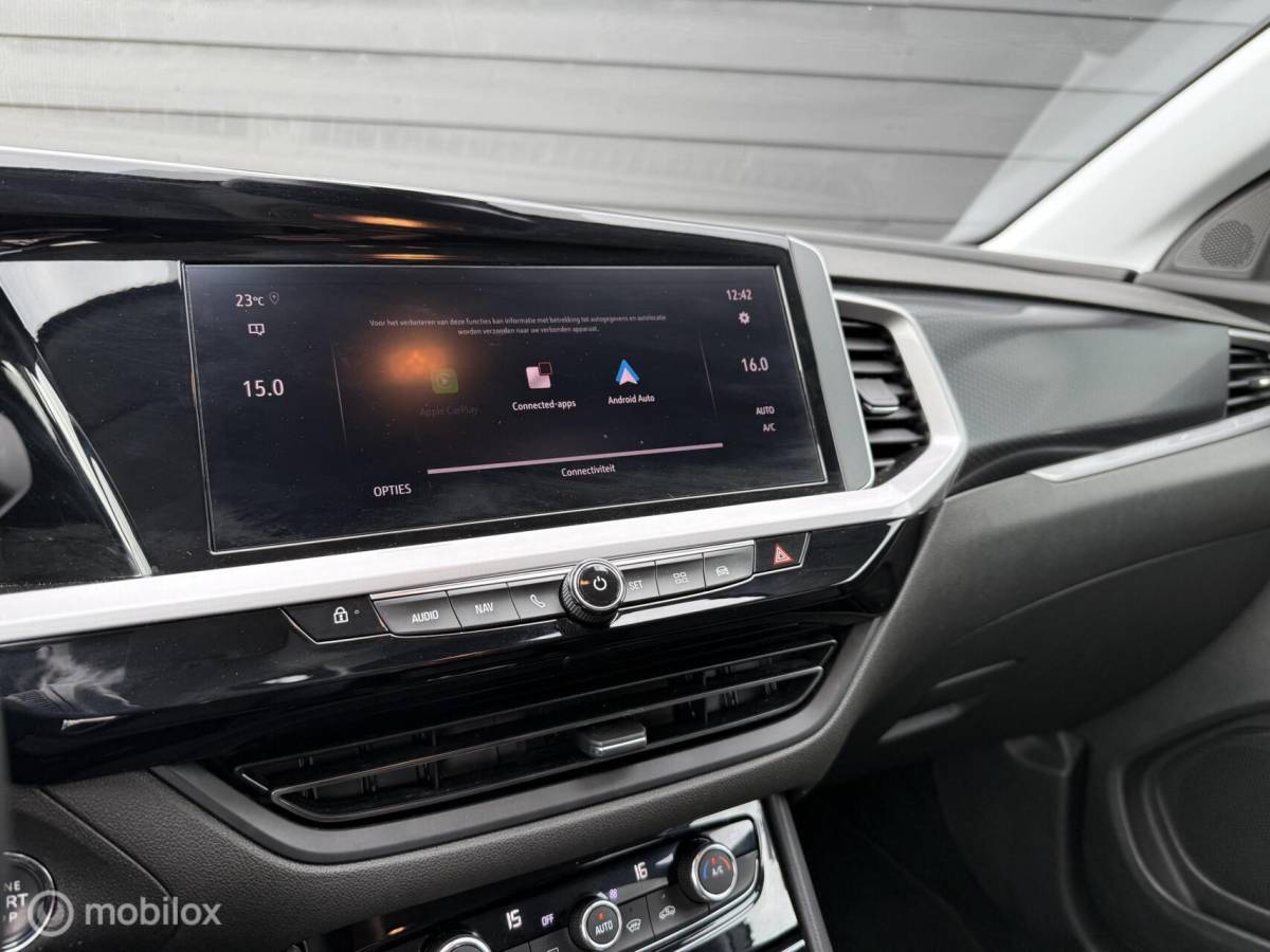 Opel Grandland Opel Grandland 1.2 Turbo GS Line Automaat Carplay/Winterpakket