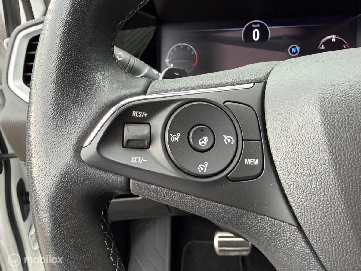 Opel Grandland Opel Grandland 1.2 Turbo GS Line Automaat Carplay/Winterpakket