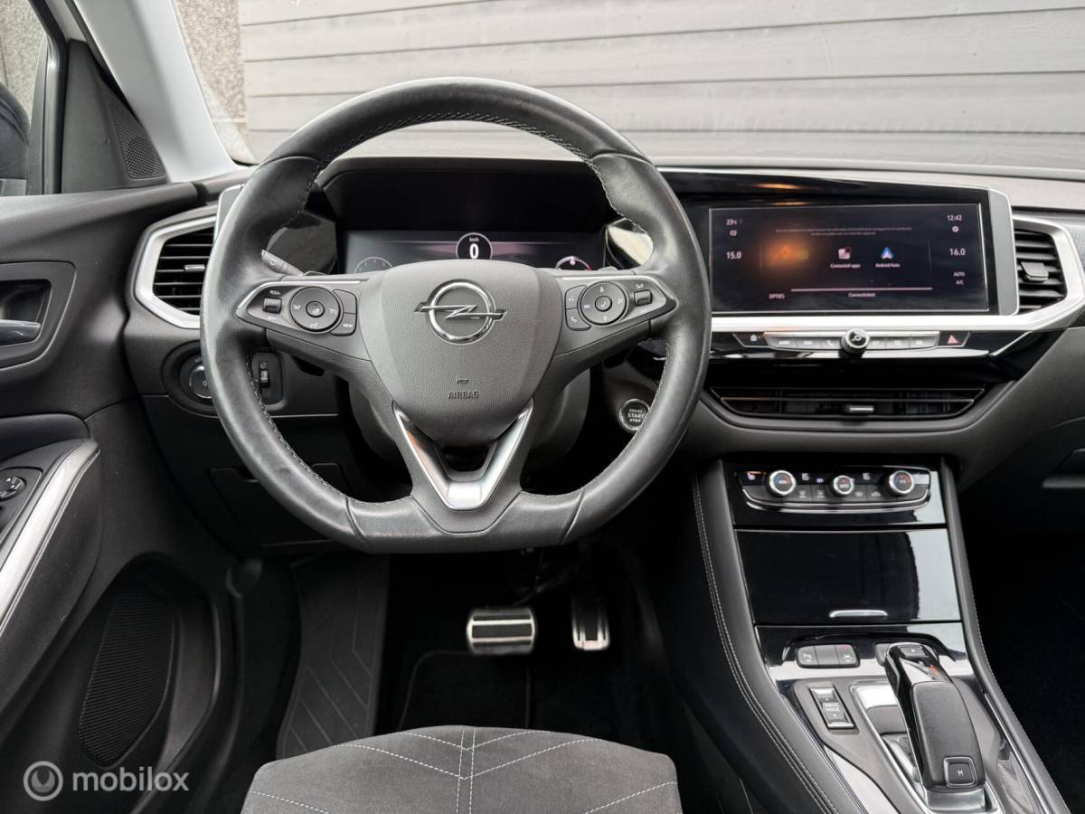 Opel Grandland Opel Grandland 1.2 Turbo GS Line Automaat Carplay/Winterpakket