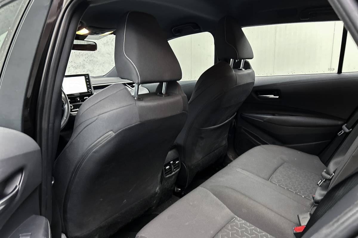 Toyota Corolla Touring Sports Toyota Corolla Touring Sports 1.8 Hybrid Active | LED koplampen | Camera | Cruise control