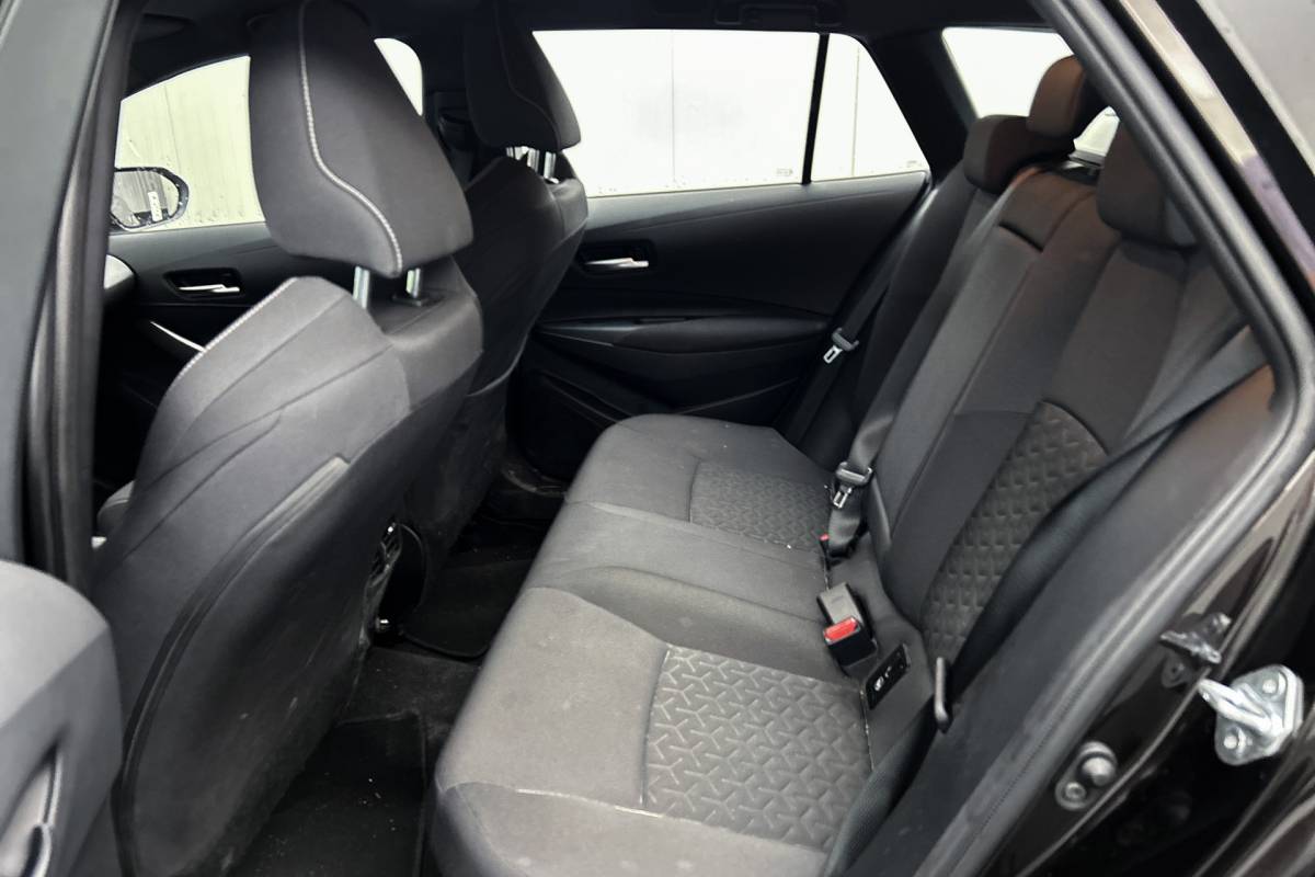 Toyota Corolla Touring Sports Toyota Corolla Touring Sports 1.8 Hybrid Active | LED koplampen | Camera | Cruise control