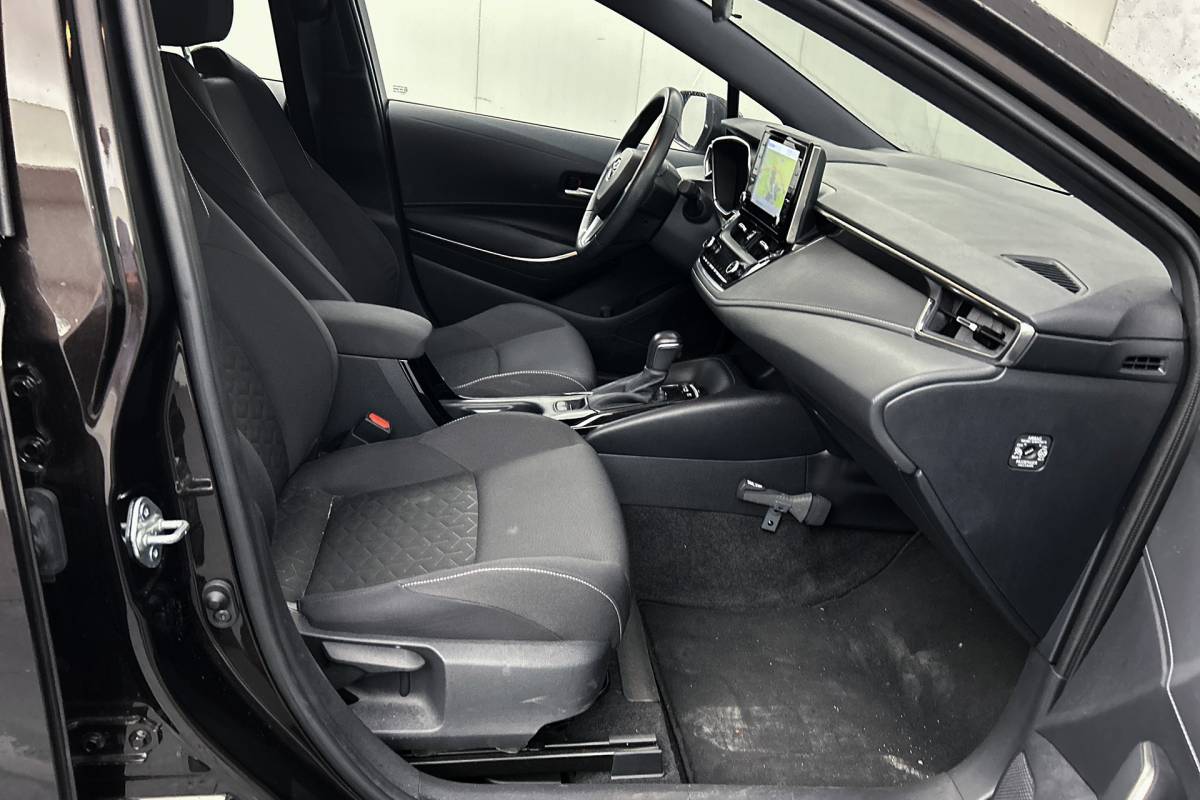 Toyota Corolla Touring Sports Toyota Corolla Touring Sports 1.8 Hybrid Active | LED koplampen | Camera | Cruise control