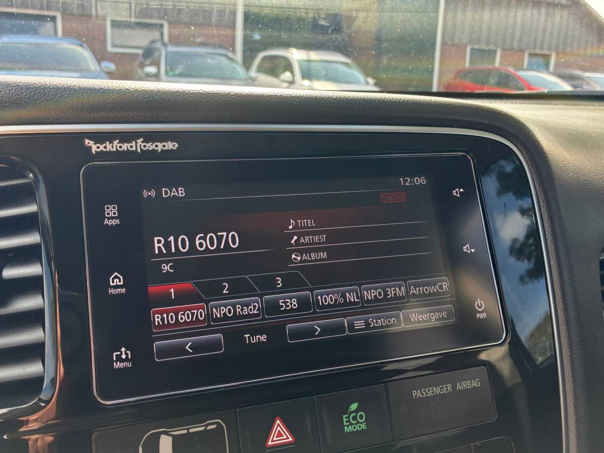 Mitsubishi Outlander Mitsubishi Outlander 2.0 Connect Pro | Automaat | DAB + Carplay + Clima nu €16.975