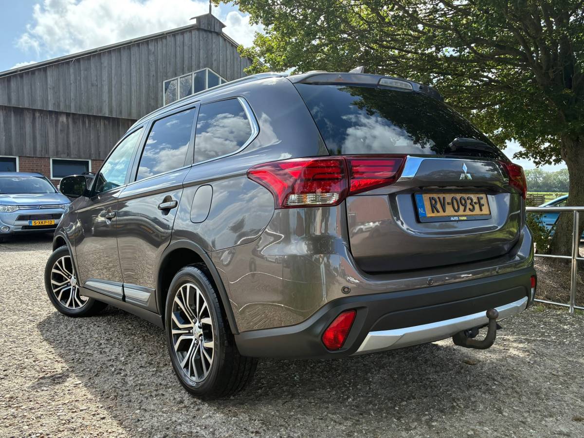 Mitsubishi Outlander Mitsubishi Outlander 2.0 Connect Pro | Automaat | DAB + Carplay + Clima nu €16.975