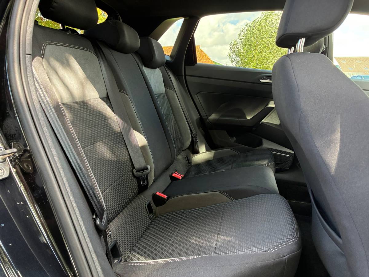 Volkswagen Polo Volkswagen POLO 1.5 TSI R-line | Automaat | Bomvol!! nu €19.975,-!!