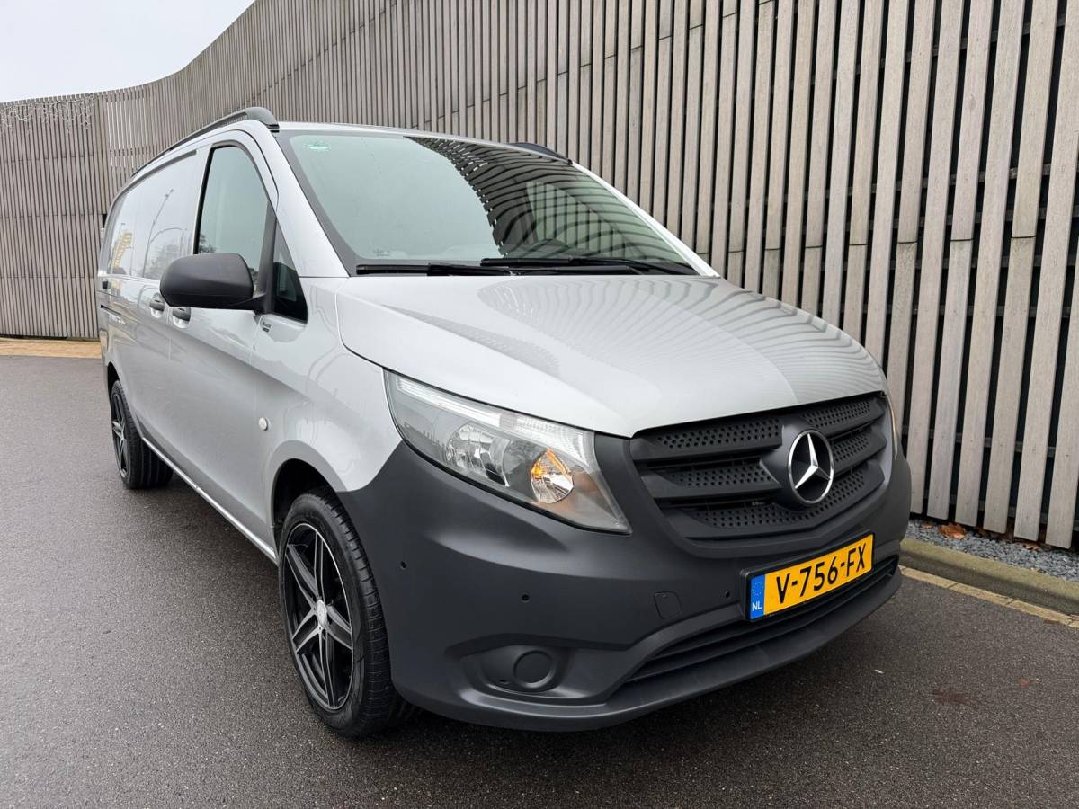 Mercedes-Benz Vito Mercedes-Benz Vito 116 CDI Lang / PDC / Cruise / 3-zits / Airco