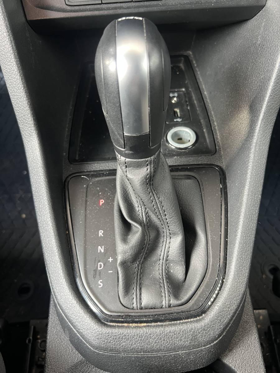 Volkswagen Caddy Volkswagen Caddy 2.0 TDI L1H1 BMT | R | AUTOMAAT | LMV 17” | PDC | CLIMATE CONTROL | BLUETOOTH