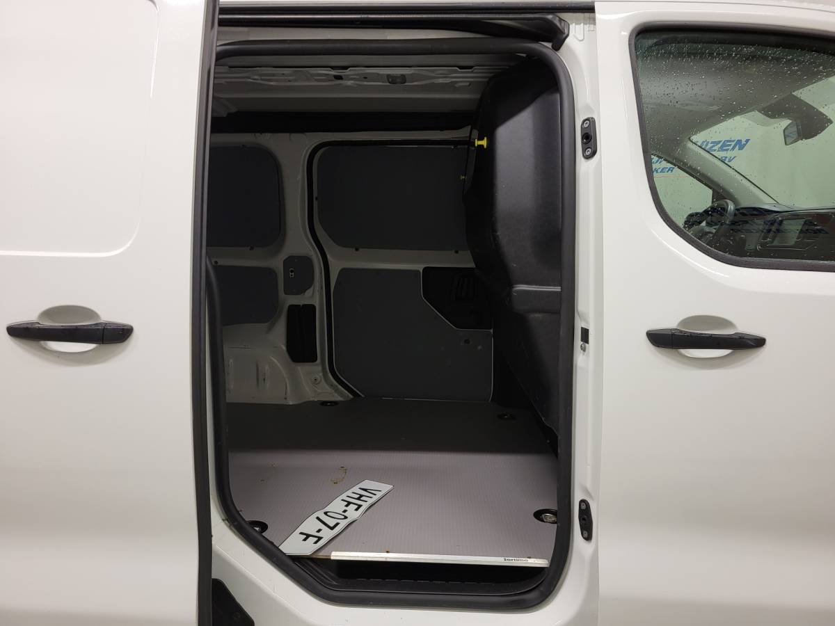 Peugeot Expert Peugeot Expert 2.0BlueHDI 120pk 2X Schuifdeur Imperiaal Euro 6!