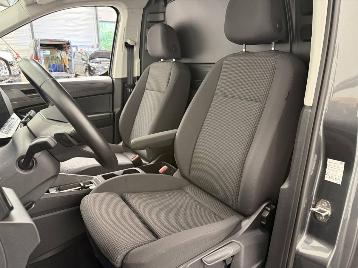Volkswagen Caddy Volkswagen Caddy Cargo Maxi 2.0 TDI Aut. Style Airco Carplay Adaptive Cruise Control PDC VA Camera Trekhaak 17″ LM Velgen