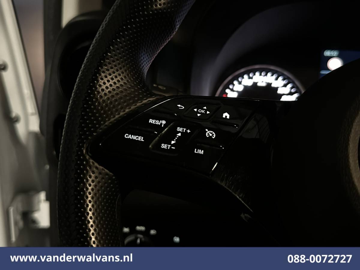 Mercedes-Benz Vito Mercedes-Benz Vito 116 CDI 164pk 2025 Model L2H1 Euro6 Airco | Camera | Navigatie | Adaptieve Cruisecontrol Stoelverwarming, Parkeersensoren, Bijrijdersbank