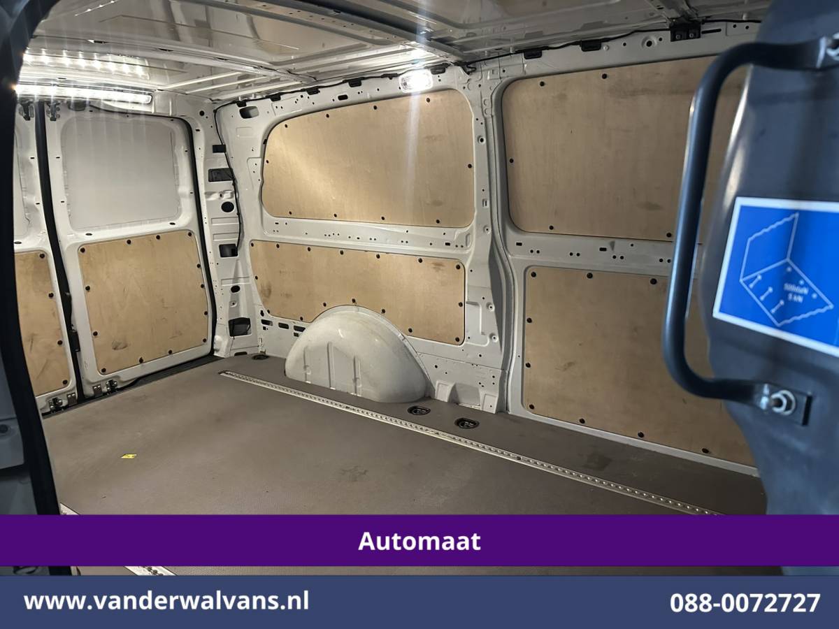 Mercedes-Benz Vito Mercedes-Benz Vito 116 CDI 164pk 9G-Tronic Automaat L3H1 Model 2025 Euro6 Airco | XL MBUX | Camera | Navigatie | Adaptieve Cruisecontrol Stoelverwarming, Bijrijdersbank