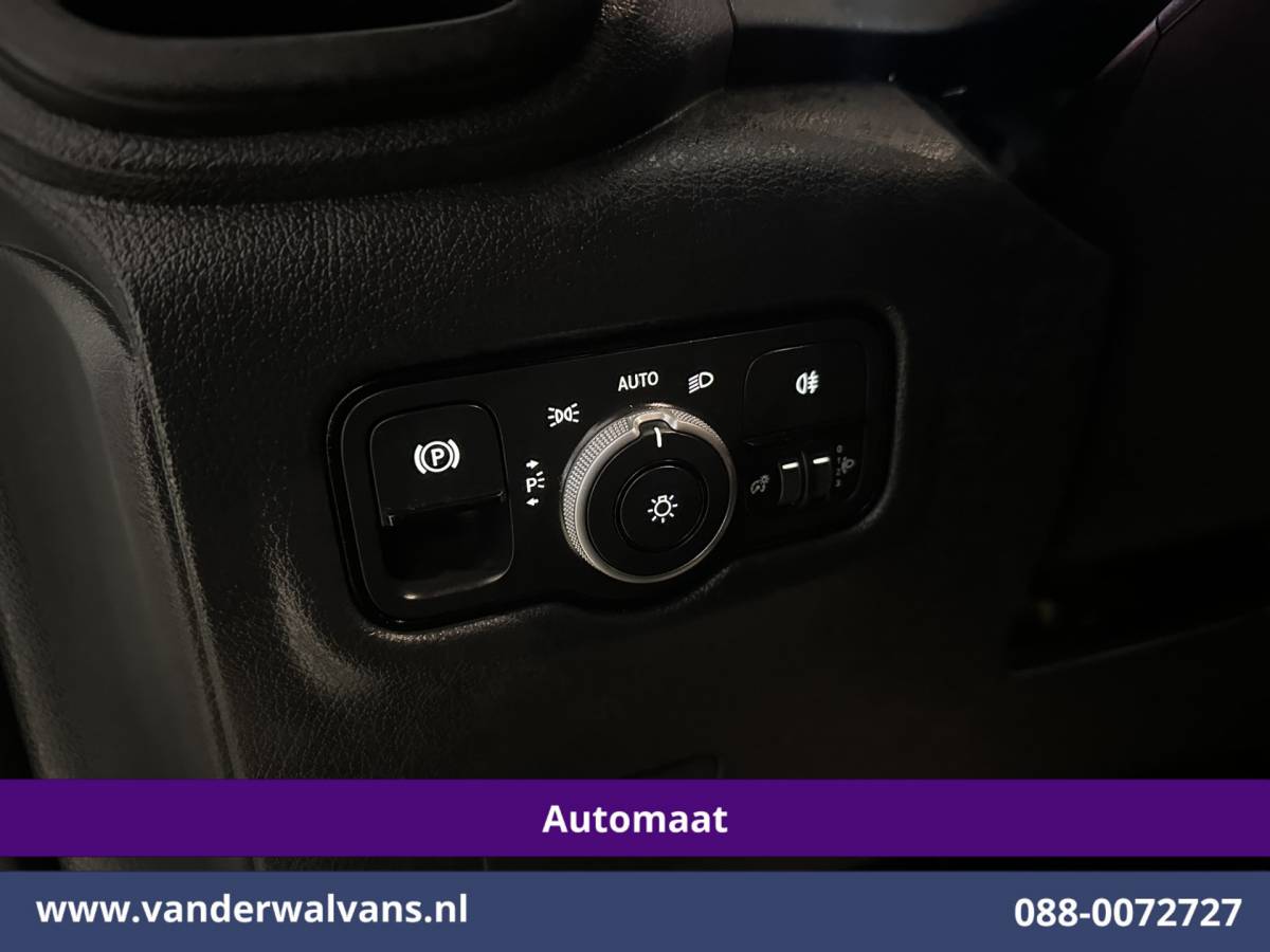 Mercedes-Benz Vito Mercedes-Benz Vito 116 CDI 164pk 9G-Tronic Automaat L3H1 Model 2025 Euro6 Airco | XL MBUX | Camera | Navigatie | Adaptieve Cruisecontrol Stoelverwarming, Bijrijdersbank