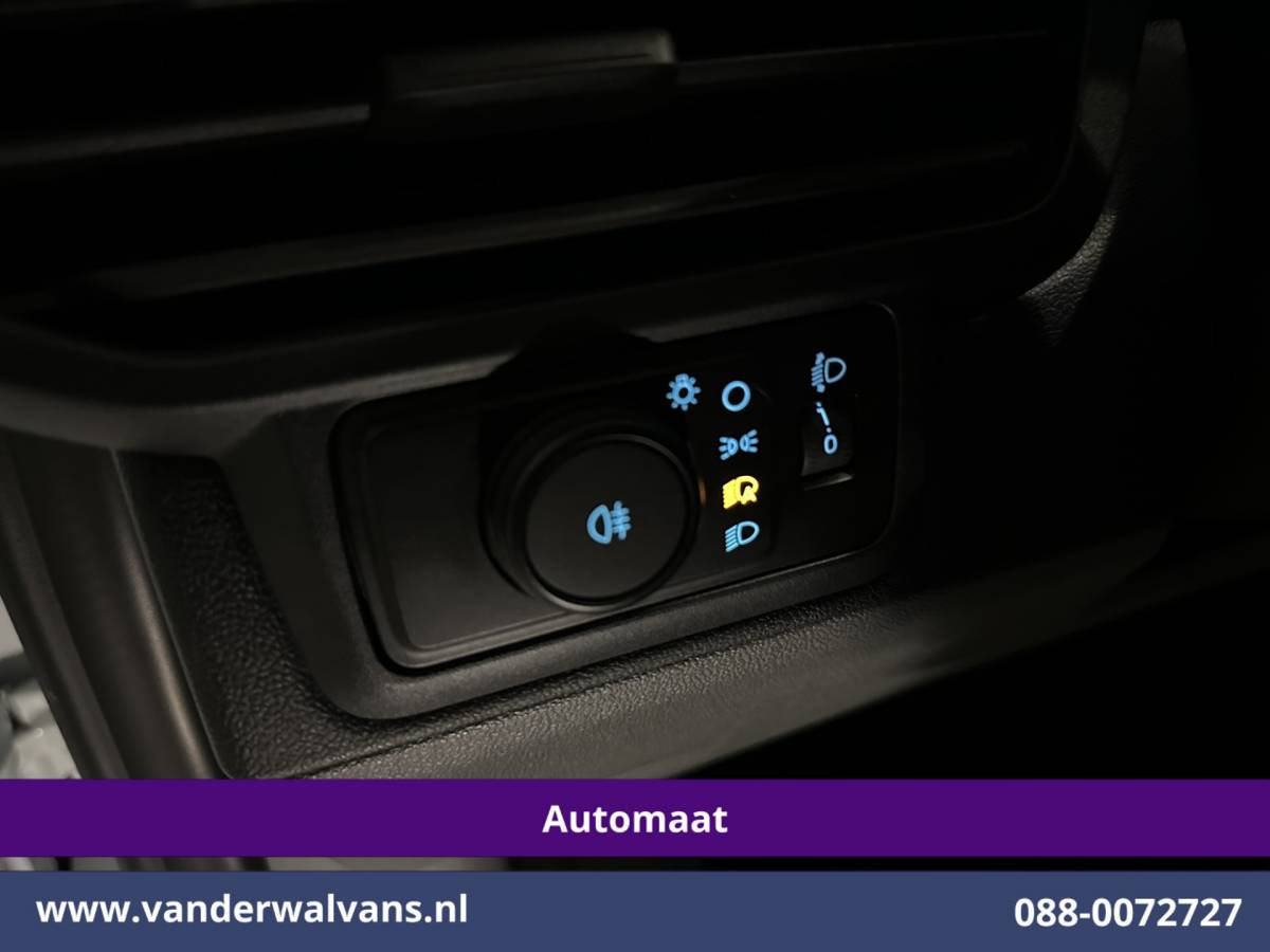 Ford Transit Custom Ford Transit Custom 2.0 TDCI 136pk Automaat L1H1 Euro6 Airco | Camera | LED | Apple Carplay | Cruisecontrol Android Auto, Verwarmde voorruit, Parkeersensoren, Bijrijdersbank