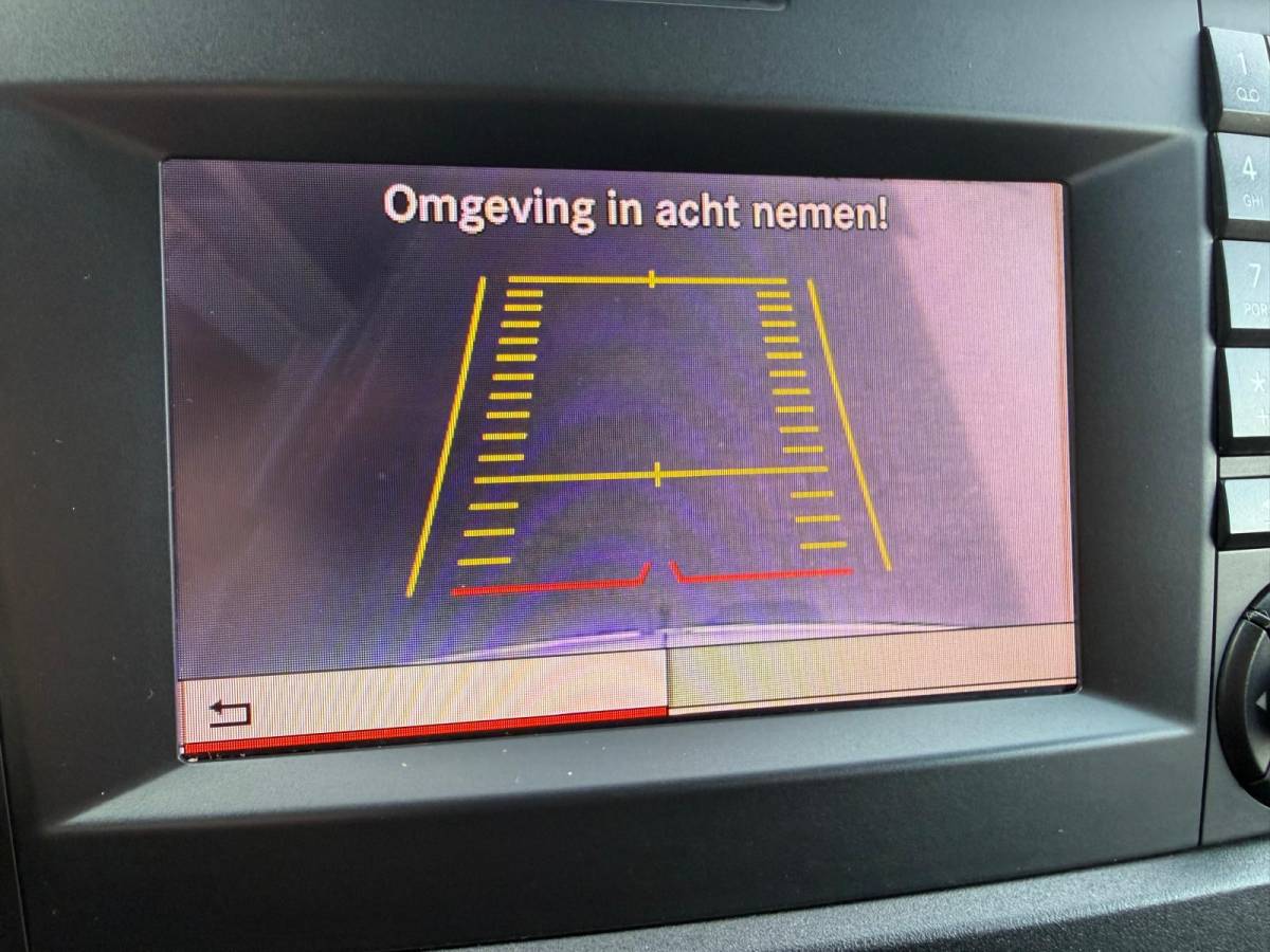 Mercedes-Benz Sprinter Mercedes-Benz Sprinter 319 CDI V6 L2H2 Euro 6 | 3.5T Trekhaak | Automaat | Airco