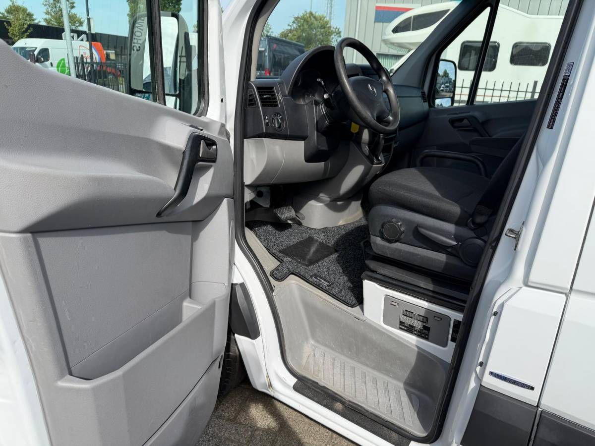 Mercedes-Benz Sprinter Mercedes-Benz Sprinter 319 CDI V6 L2H2 Euro 6 | 3.5T Trekhaak | Automaat | Airco